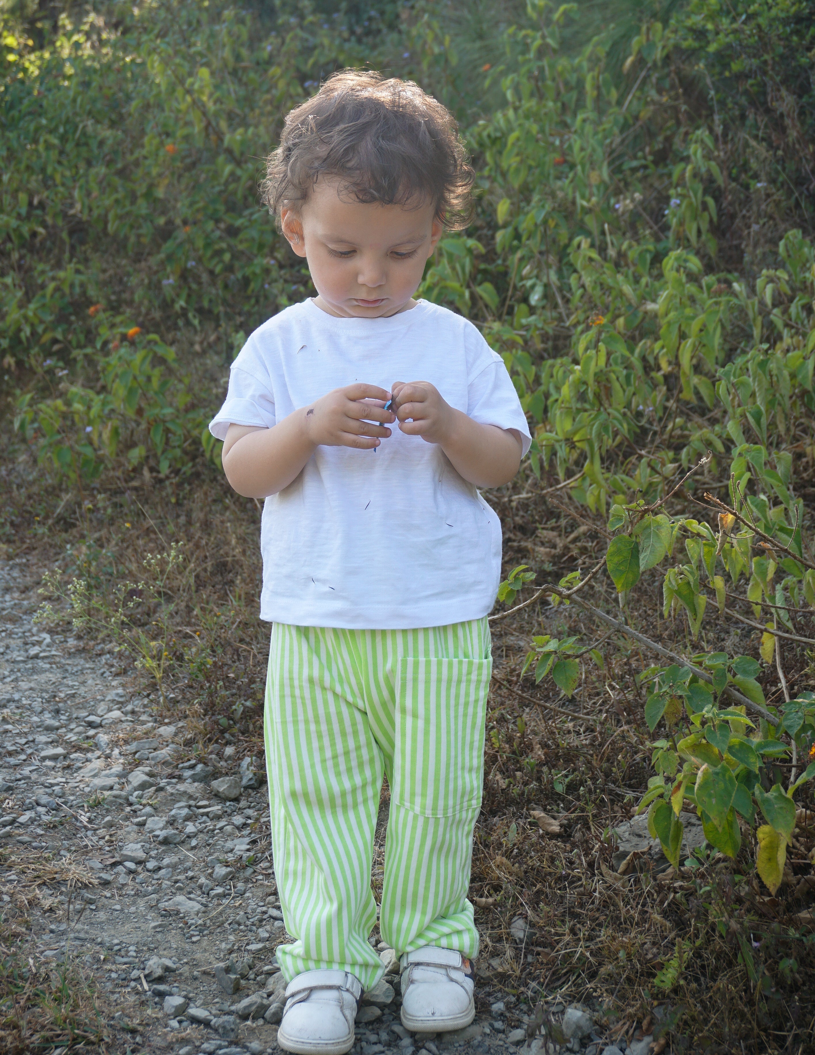 Neon Green French Terry kids pants - undyed cotton base Oeko-Tex - Gozikids