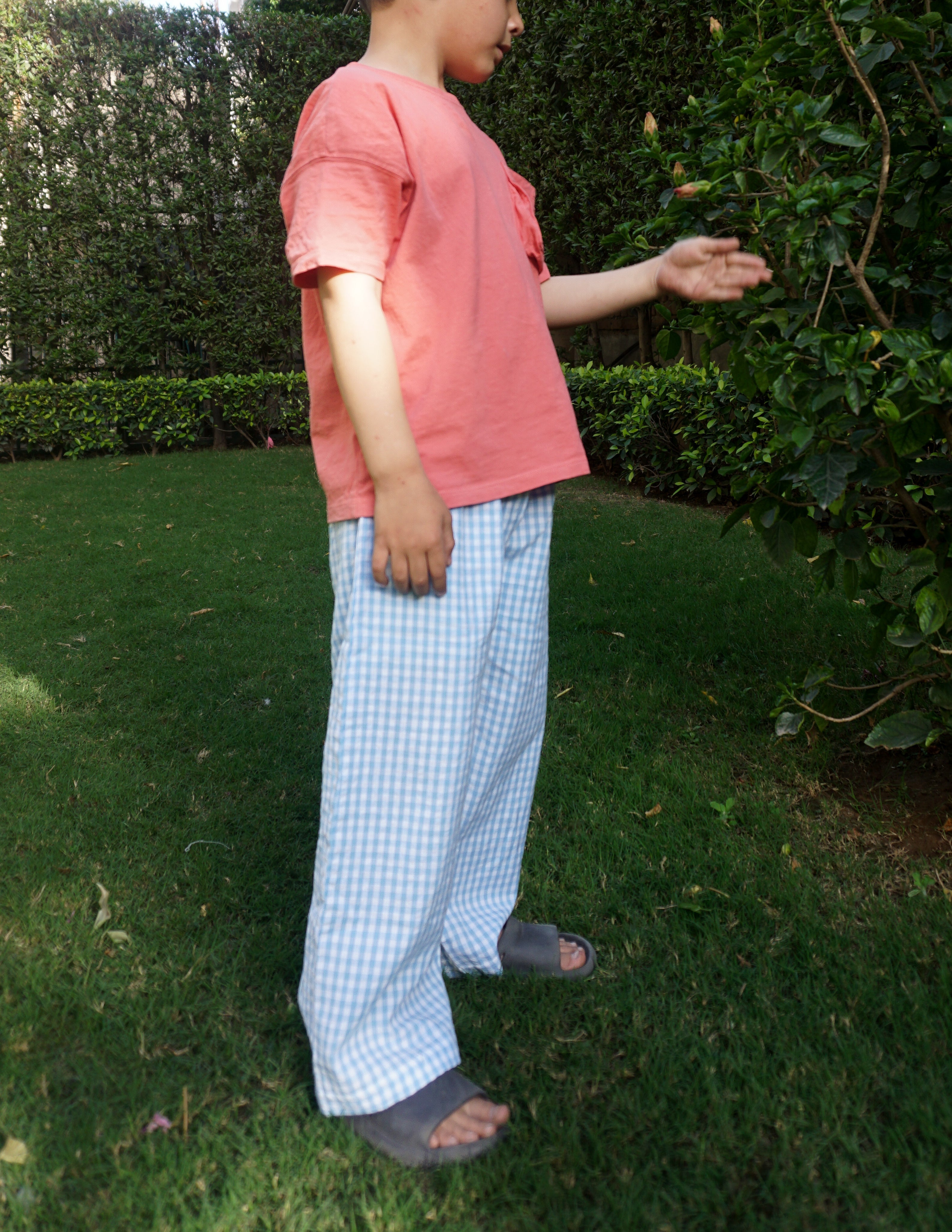 Indian seersucker kids pants blue check - Gozikids worldwide shipping